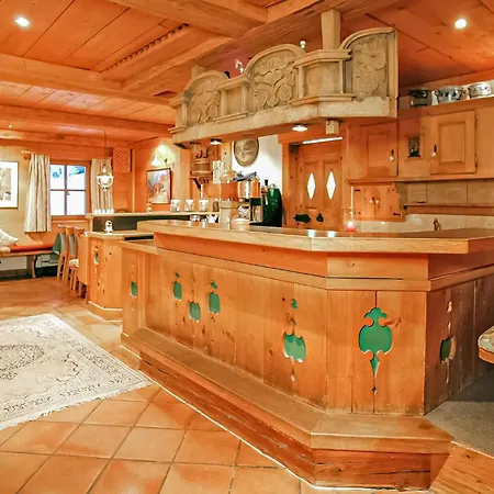 Holiday home Haus Holzworm *